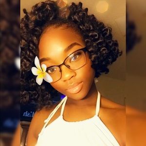 Meet your Posher, Keondra